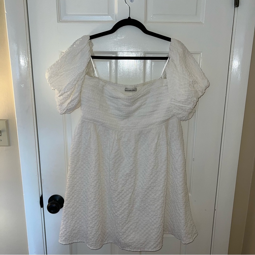 Abercrombie & Fitch White Mini Dress with Puff Sleeves
